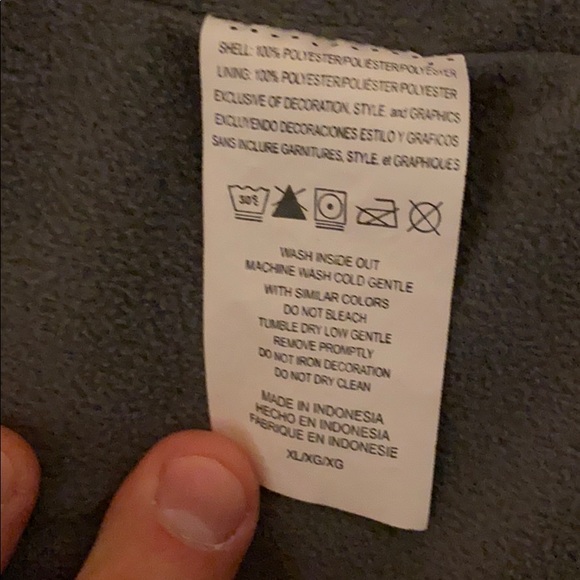 Large Jacket - Picture 4 of 5